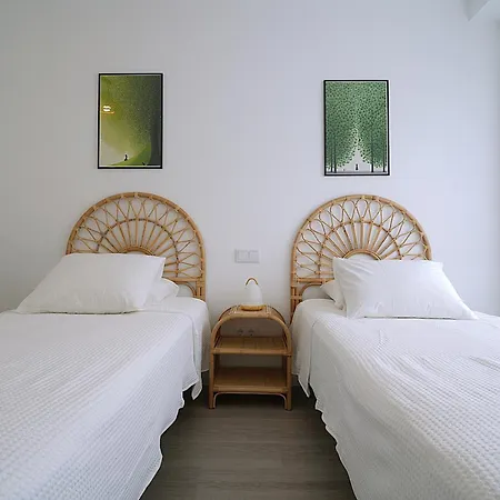 Galihost - La Cala De Arousa Apartment *