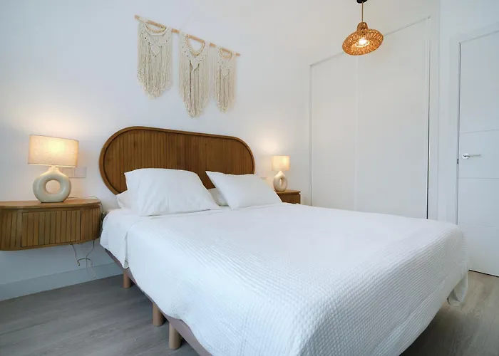 Galihost - La Cala De Arousa *