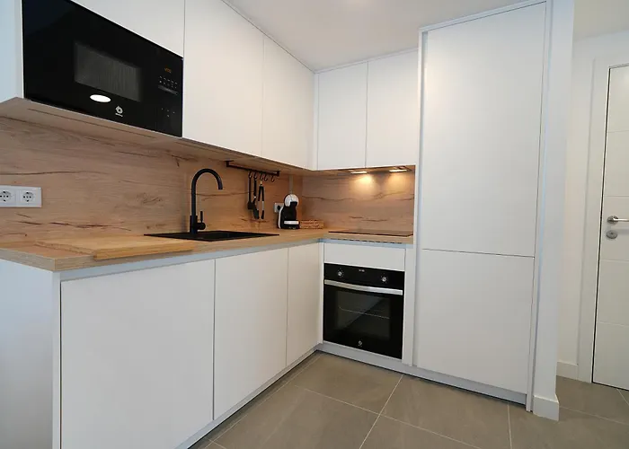 Galihost - La Cala De Arousa *